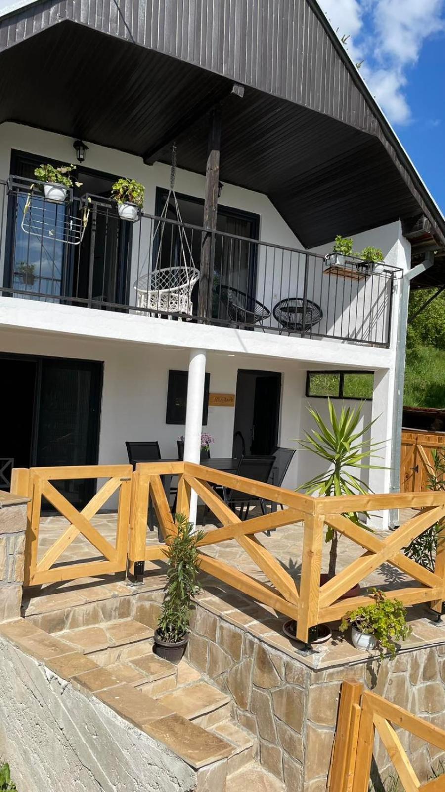 Vila Zapis - Zavojsko Jezero Pirot Buitenkant foto